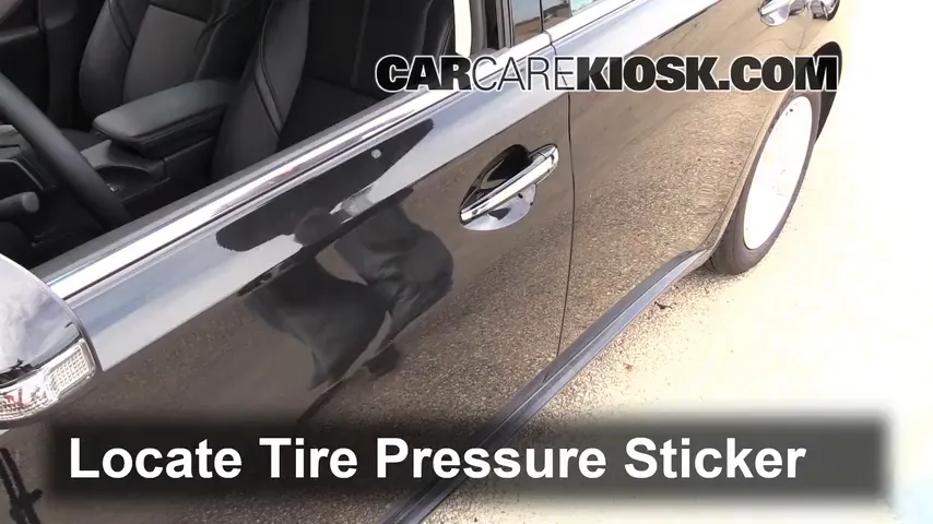 2015 Toyota Avalon XLE 3.5L V6 Tires & Wheels Check Tire Pressure